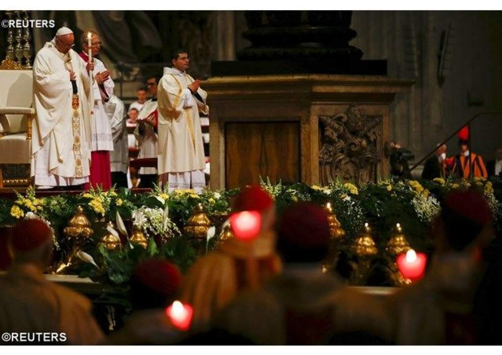 Ferenc pápa homíliája Gyertyaszentelő Boldogasszony ünnepén, az Istennek szentelt élet évét lezáró szentmisén