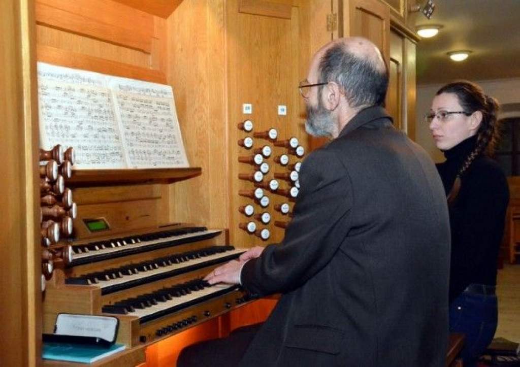 Református Egyházközség - Elkezdődött a Gárdonyi koncertsorozat