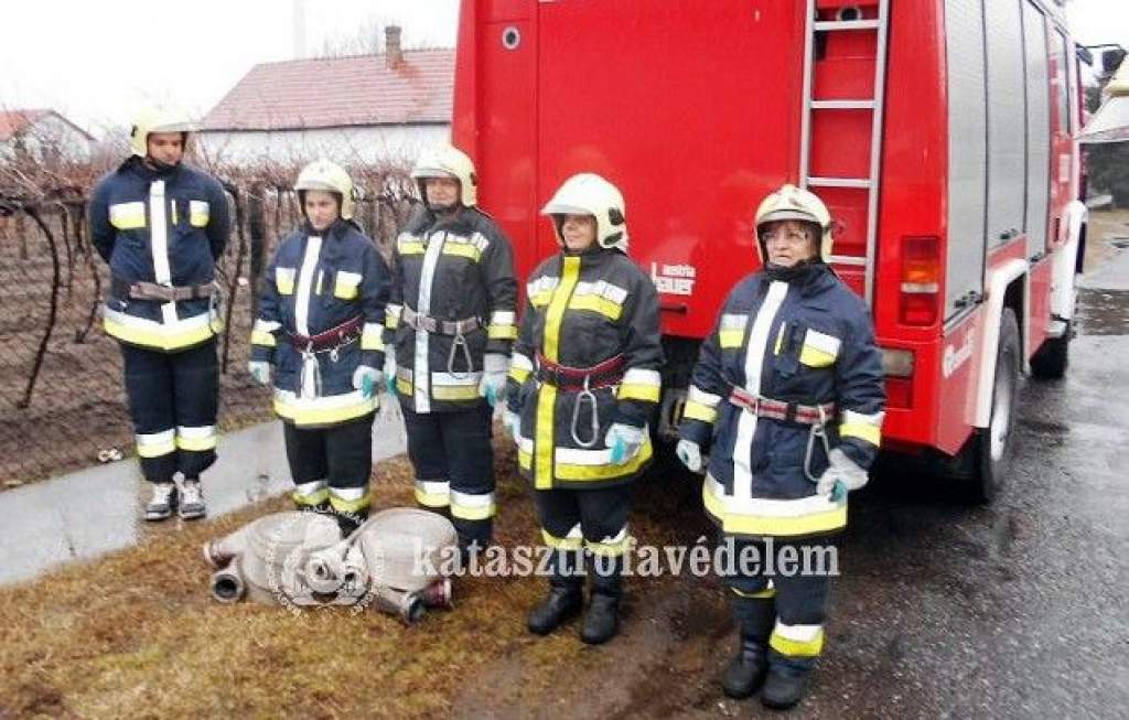 Csengőd - Újabb önkéntes tűzoltó csapat erősíti a biztonságot megyénkben
