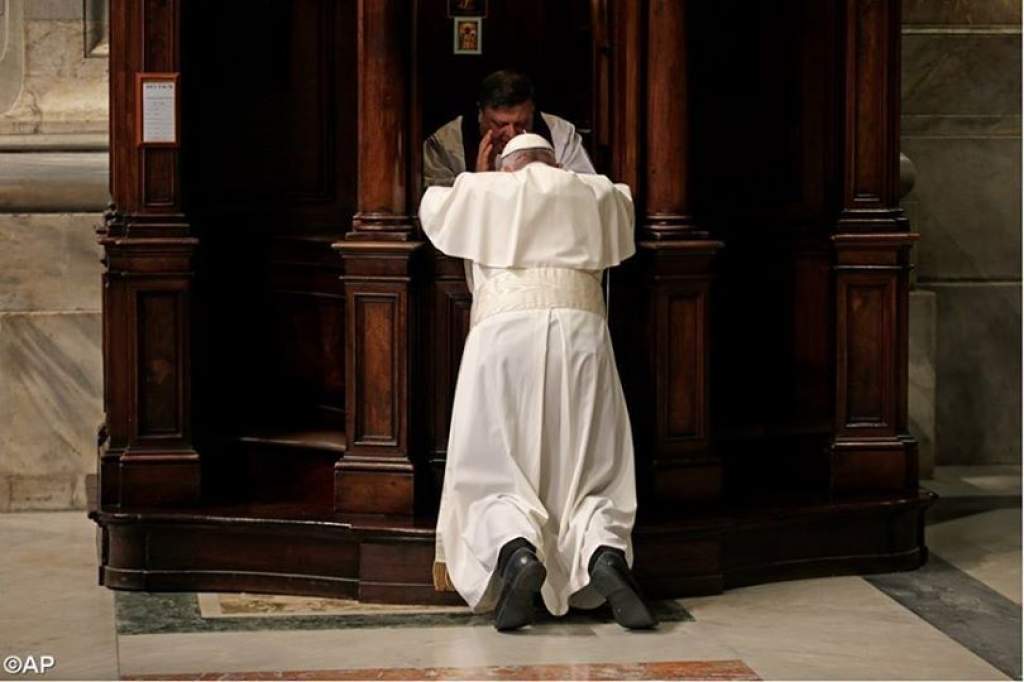 Ferenc pápa: A pap feladata elősegíteni a találkozást Isten irgalmasságával
