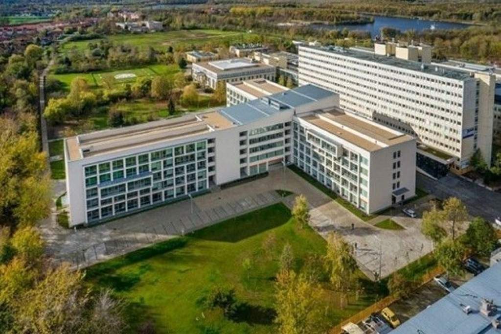 Feloldották a kórházi látogatási tilalmat Kecskeméten és Kiskunfélegyházán