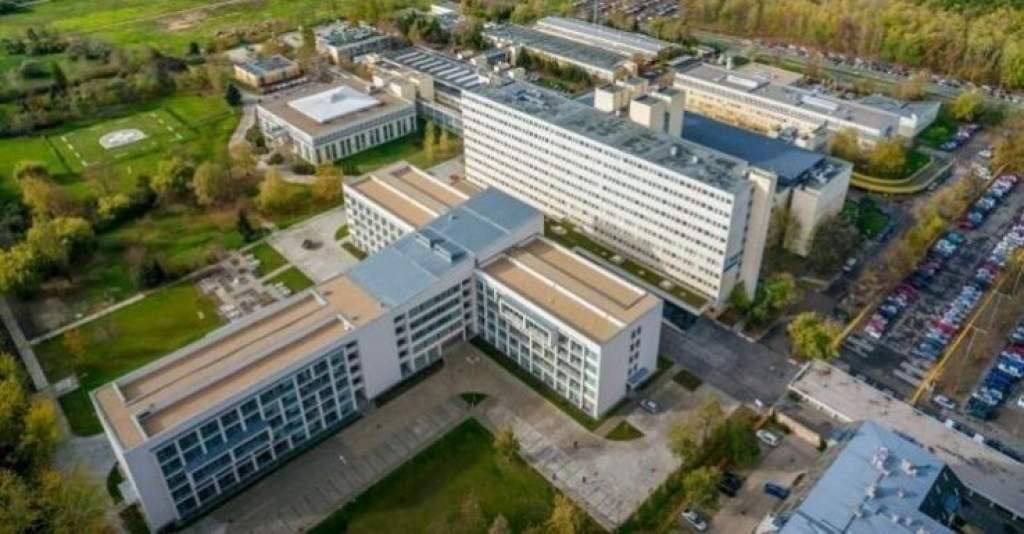 A kecskeméti kórház 2 osztálya is megkapta a „Családbarát Kórházi Osztály 2018” kitüntető címet
