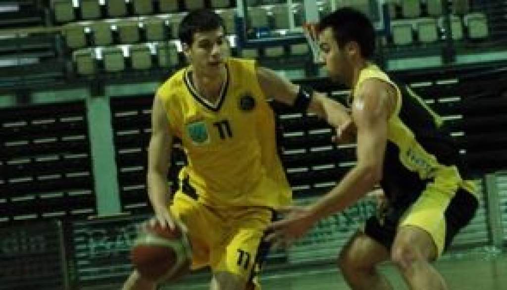 Csütörtökön a Dombóvárt fogadja edzőmeccsen a kosárlabdacsapat