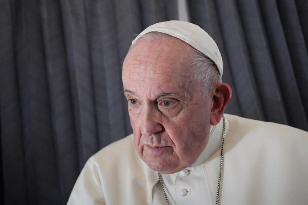 Ferenc pápa sajtótájékoztatója teljes terjedelmében a karácsony „eltörléséről”, Európa jövőjéről