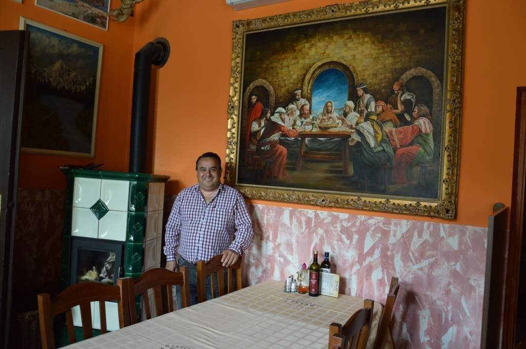 Az olasz konyhaművészet ízeit kóstolták a Wojtyla Ház szegényei