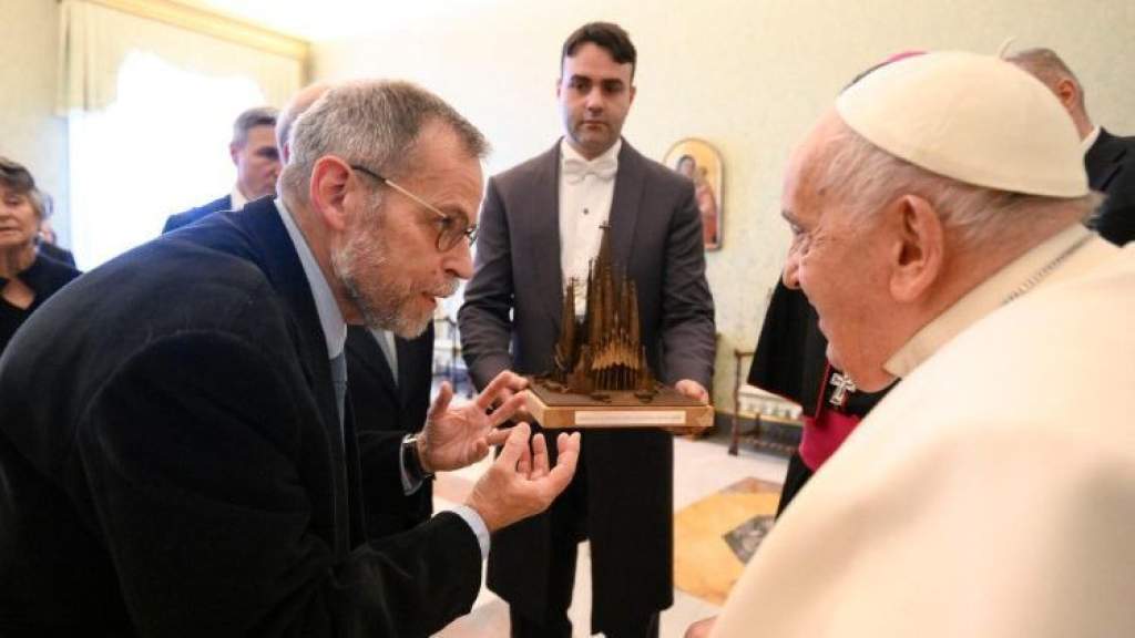 A templom az imádságot szolgálja elsődlegesen – A Sagrada Família építési tanácsát fogadta a pápa 