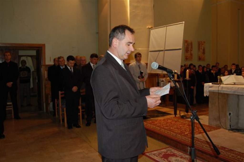 Dr. Bábel Balázs prédikációja Dusnokon