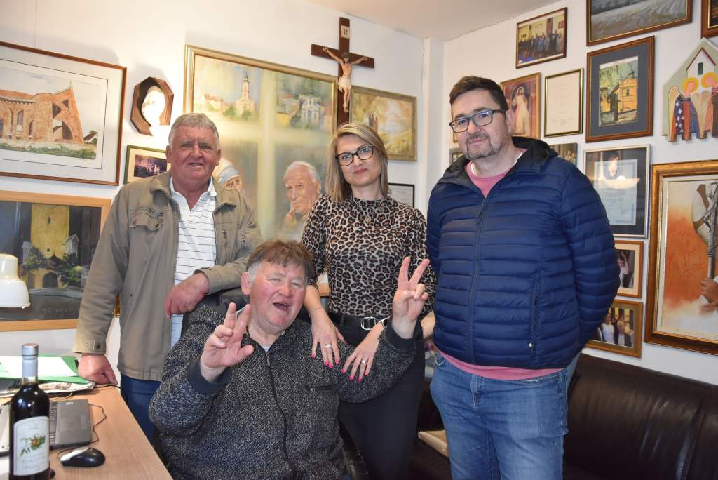 Borota polgármestere étkeztette a Wojtyla Ház szegényeit