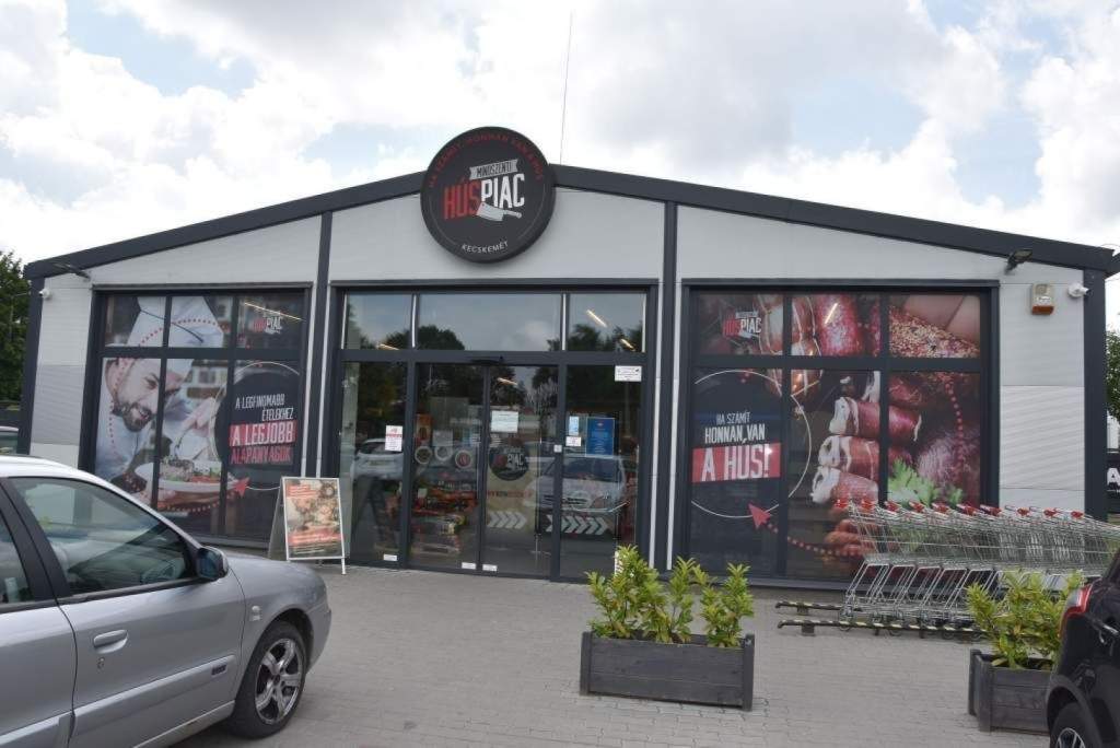 Ebédadomány a húsnagykertől