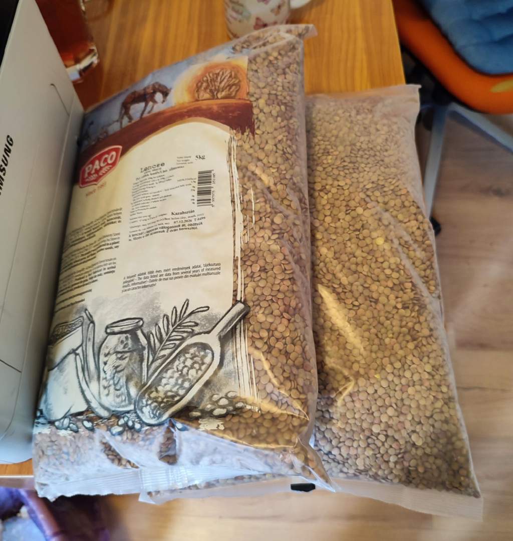 10 kg lencsével érkezett Gyuris Dávid 10 kg lencsével érkezett Gyuris Dávid