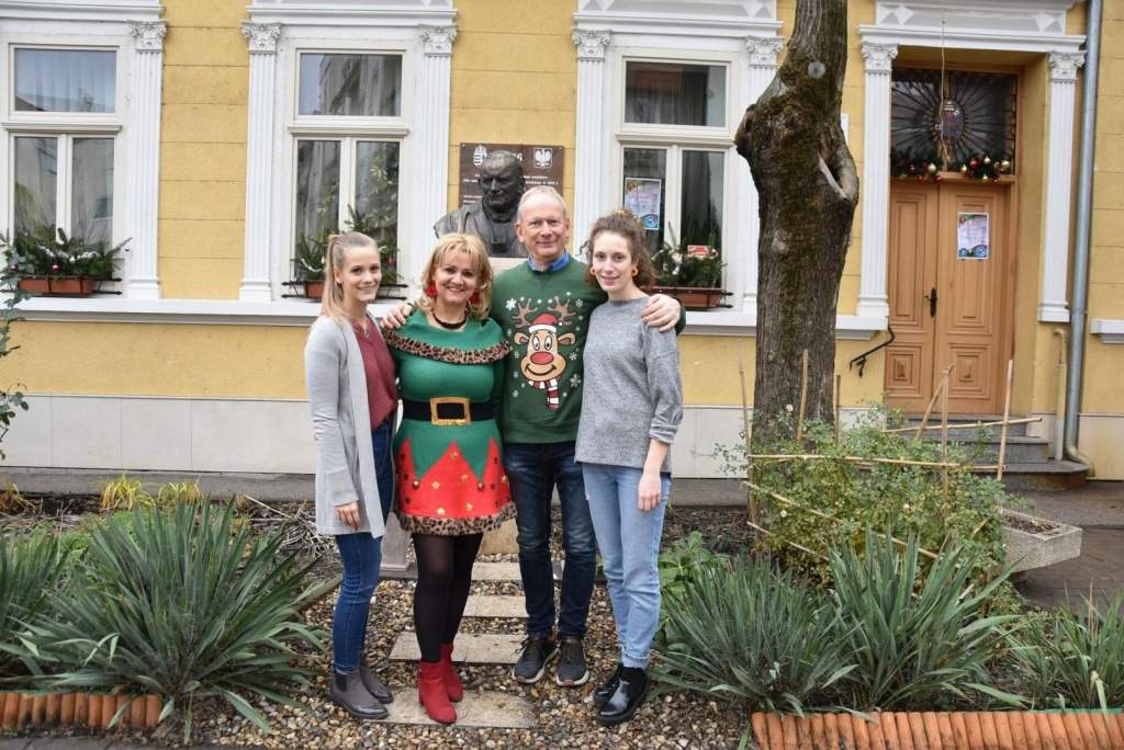 Nemcsak karácsonykor – Varga László a hétköznapban is segít