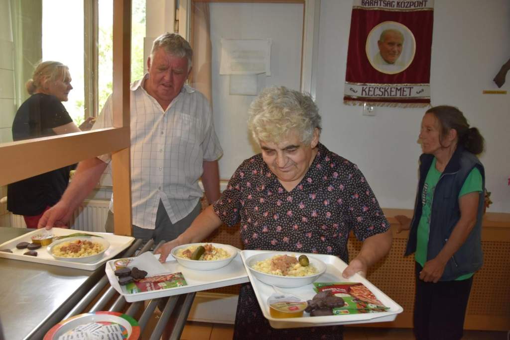 A Pro Filii Alapítvány szombaton is hadat üzent a szegénységnek