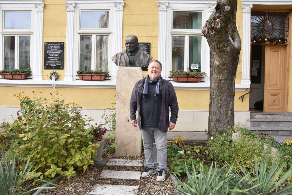 Szeretetlakoma a Magyar Kultúra Napján a Chicken-Food tulajdonosaitól Szeretetlakoma a Magyar Kultúra Napján a Chicken-Food tulajdonosaitól
