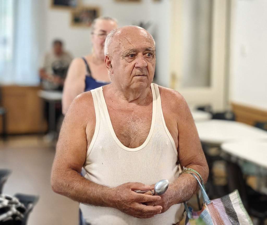 A cselekvő szeretet aranyfedezete: Szabó Antal júniusi jótéteménye