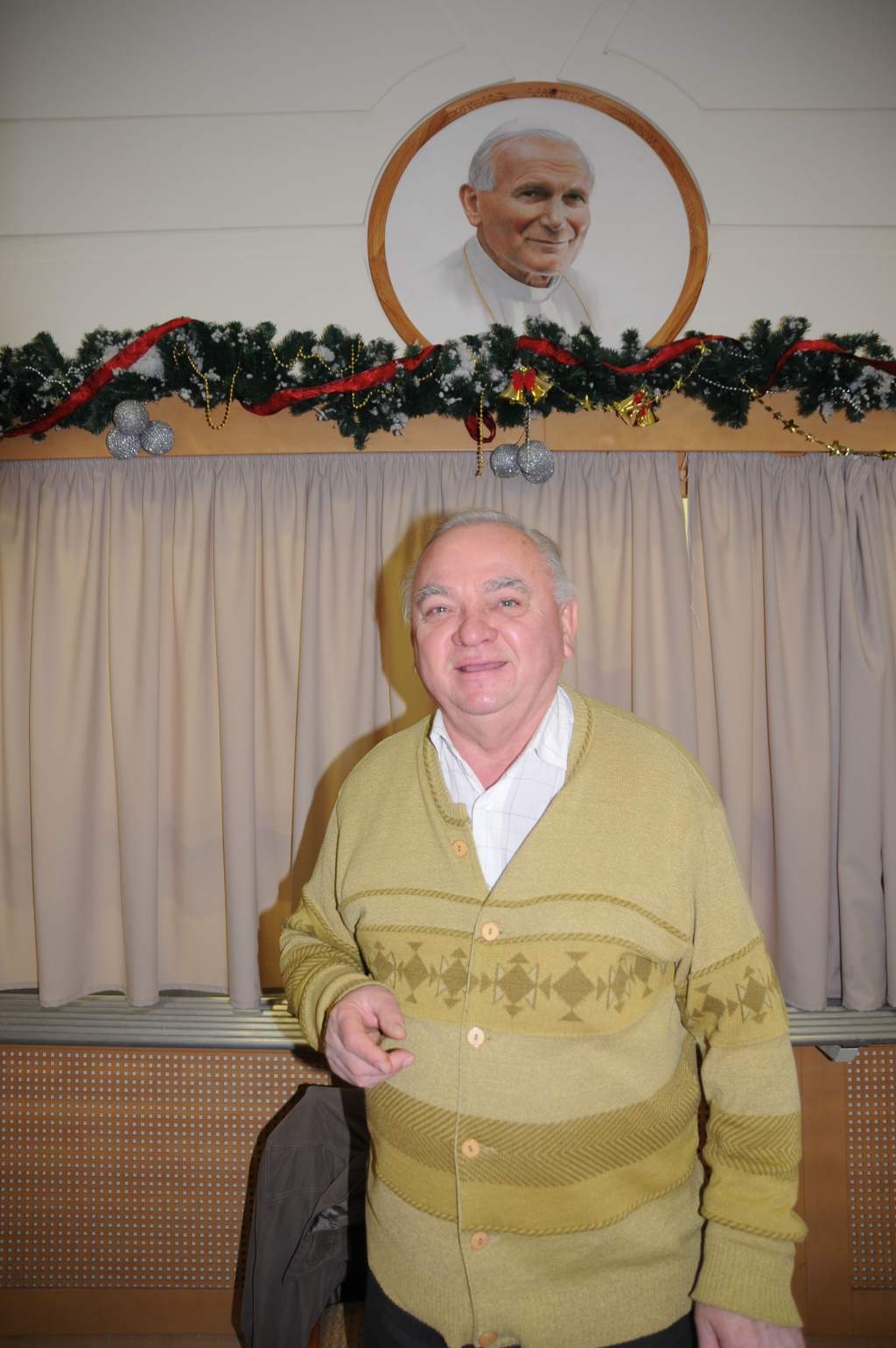 Szent Miklós napján Dr. Pánczél Gyula tartott előadást a Wojtyla házban