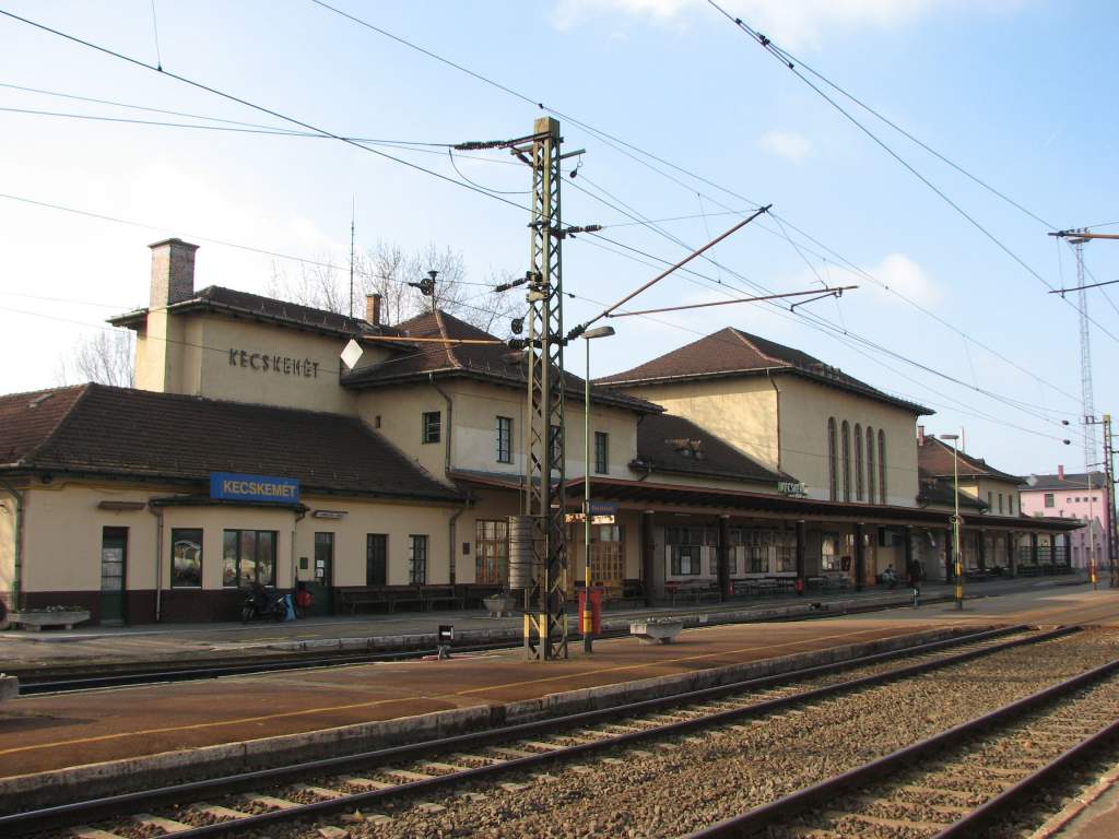 Fejlesztések a kecskeméti vasútállomáson - Lapszemle