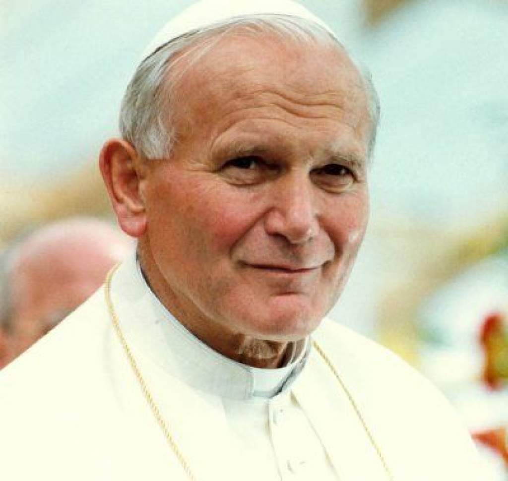 Ma érkezik Magyarországra II. János Pál Pápa emlékvonata 