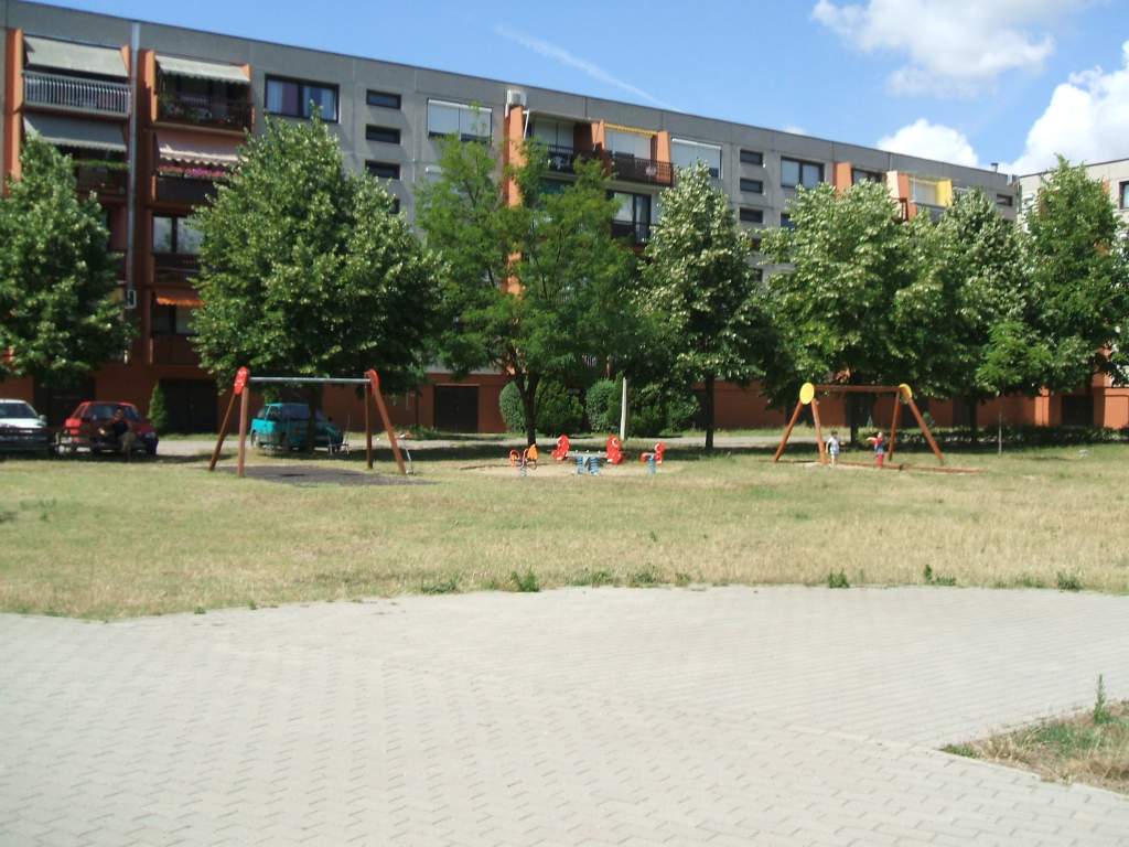 Parkok, terek júliusa-Klauzál Gábor tér, Mészáros Lázár tér