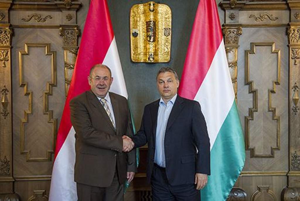 Orbán Viktor a Vajdasági Magyar Szövetség elnökét fogadta