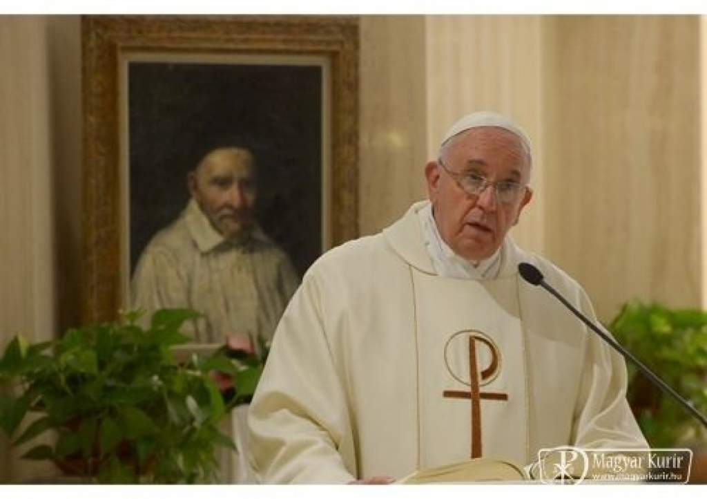 Ferenc pápa: Az angyalok megvédenek minket a gonosztól 