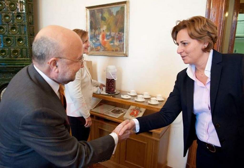 A spanyol nagykövetet fogadta Kecskemét polgármestere