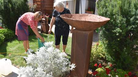 Nagytakarítás, térrendezés a Wojtylában és környékén