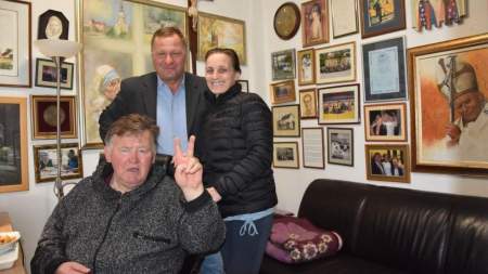 Móra Róbert szeretetebédje „A teljesség igényével…”