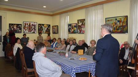 Álmokból szőtt valóság – Schéner Mihály sokszínű világa a Wojtyla Házban