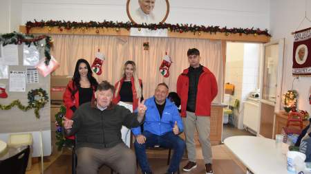 Nagylelkűség és világjáró tapasztalatok – Ünnepi asztalt terít a Wojtyla Központban a Royal Traktor Zrt. elnök-vezérigazgatója