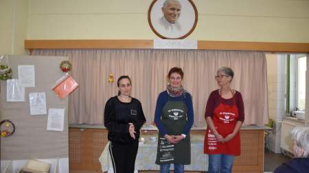 Meghitt ebédosztás a Fejes család jóvoltából