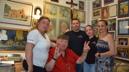Ízekbe oltott gondoskodó szeretet – Algyői halászlé a Wojtylában