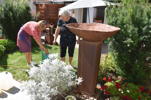 Nagytakarítás, térrendezés a Wojtylában és környékén