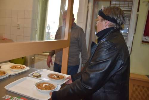 A krisztusi szeretet útján – Étel és remény a Wojtyla Ház asztalán