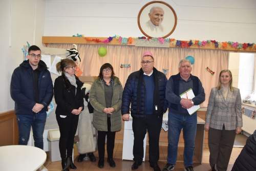 Az emberség öröksége: keceli ízekkel és nemes szívvel érkezett Pintérné Farkas Csilla a Wojtylába