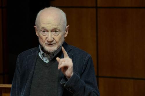 A pannonhalmi bencés közösség búcsúja Nádasdy Ádámtól