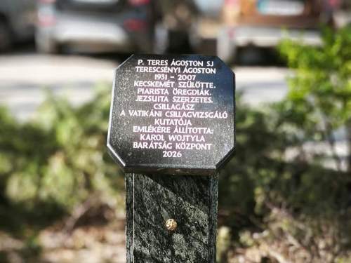 Emlékoszlop hirdeti Teres Ágoston munkásságát